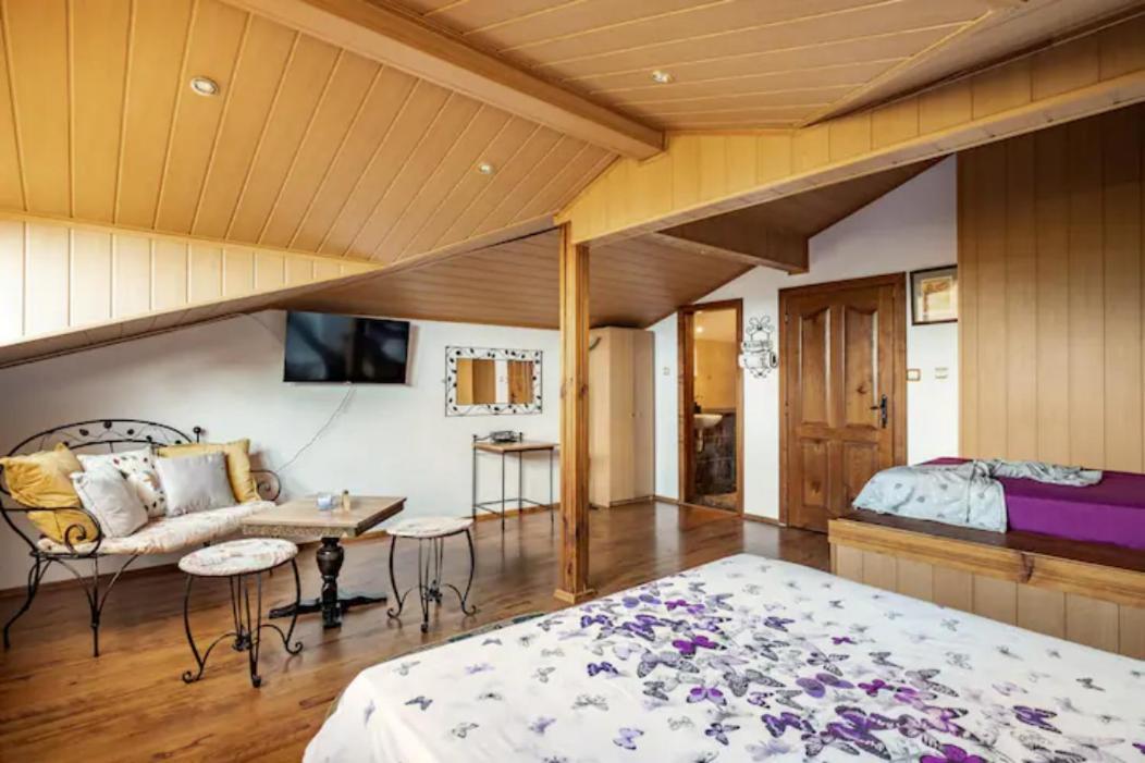 Guest House Geranium Arbanasi Exterior photo